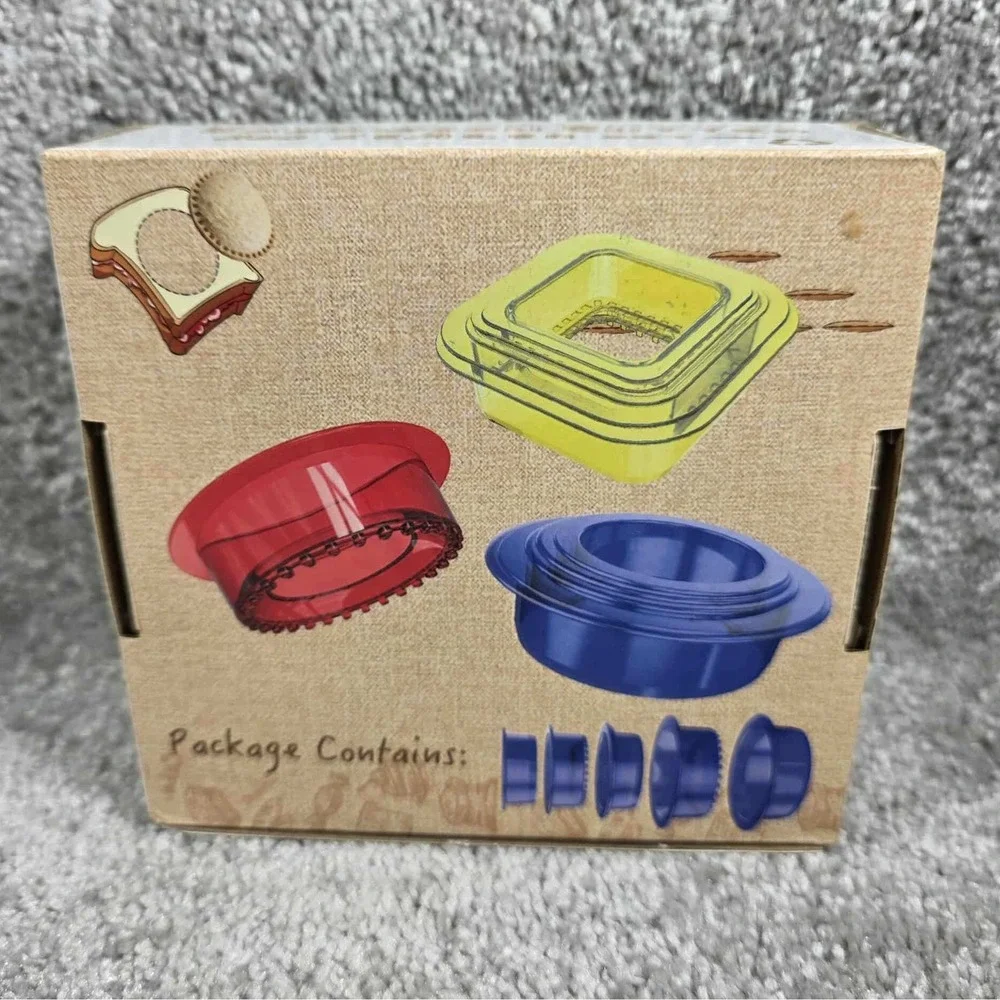 Tribe Glare Uncrustables Sandwich Maker - Sandwich Cutter for Kids‎